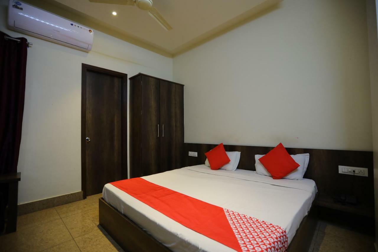 Oyo 40791 Hotel Hot N Fast Suratgarh エクステリア 写真