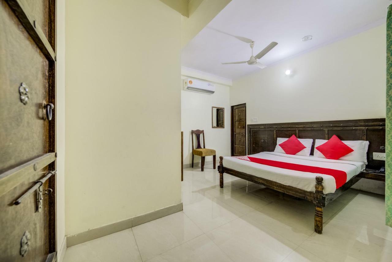 Oyo 40791 Hotel Hot N Fast Suratgarh エクステリア 写真